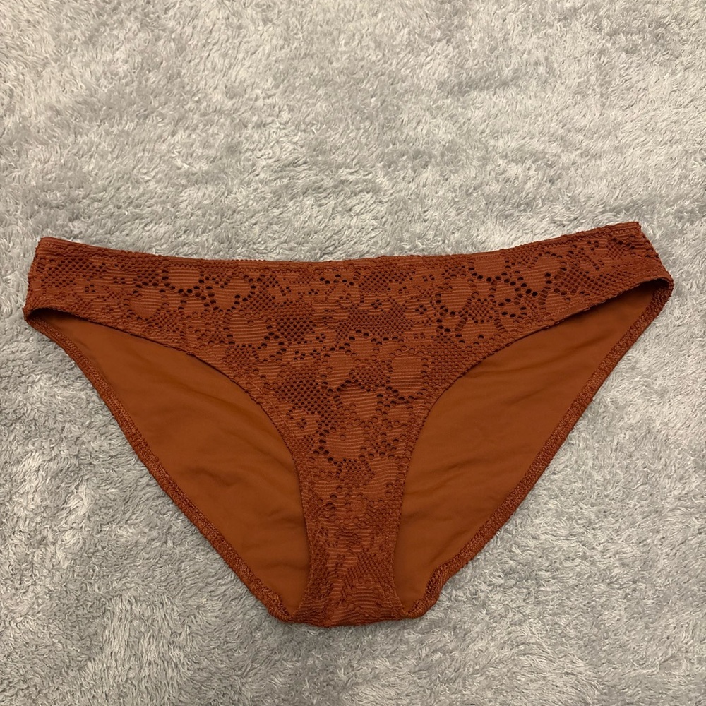SOLD - Picture 2 of 4